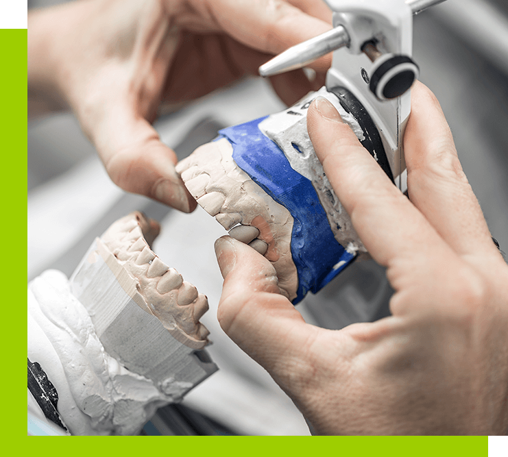 naprawa protez zębowych łódź